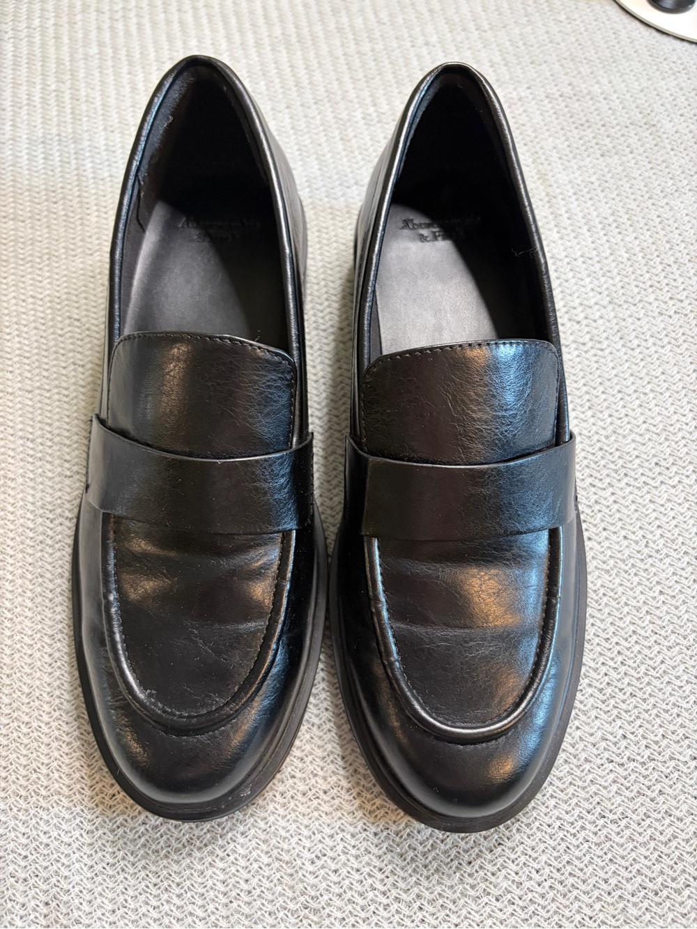 Abercrombie & Fitch Black Women's Penny Loafers